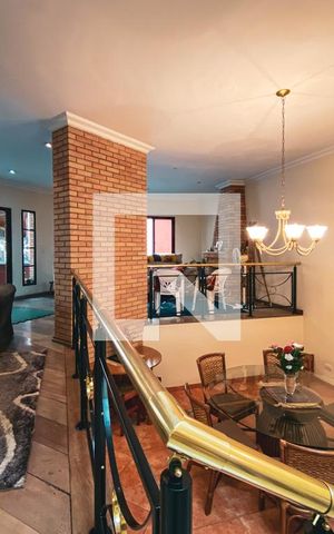 Casa à venda com 400m², 3 quartos e 5 vagasSala