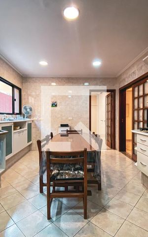 Casa à venda com 400m², 3 quartos e 5 vagasCozinha