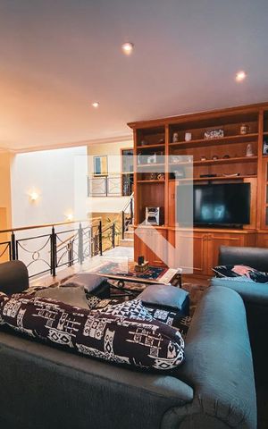 Casa à venda com 400m², 3 quartos e 5 vagasSala