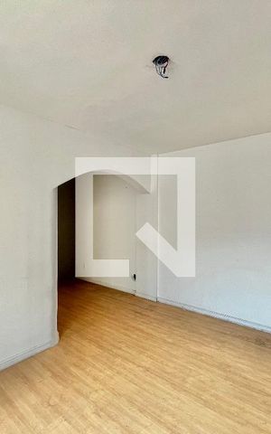 Apartamento à venda com 701m², 2 quartos e 1 vaga Apartamento à venda com 701m², 2 quartos e 1 vagaSala