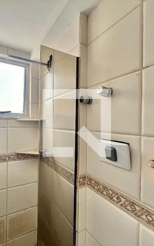 Apartamento à venda com 701m², 2 quartos e 1 vaga Apartamento à venda com 701m², 2 quartos e 1 vagaBanheiro