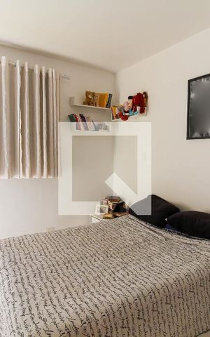Casa de condomínio à venda com 135m², 4 quartos e 4 vagas Casa de condomínio à venda com 135m², 4 quartos e 4 vagasSuíte 3