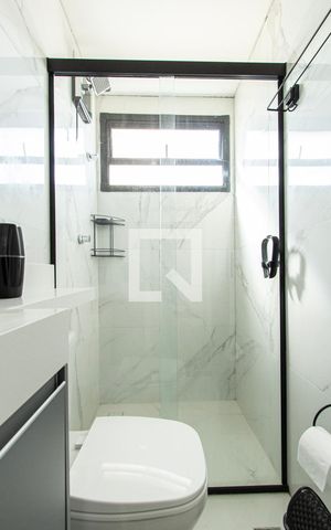Apartamento para alugar com 45m², 2 quartos e 1 vaga Apartamento para alugar com 45m², 2 quartos e 1 vagaBanheiro