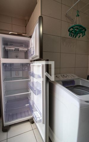 Apartamento à venda com 70m², 4 quartos e 1 vaga Apartamento à venda com 70m², 4 quartos e 1 vagaÁrea de Serviço