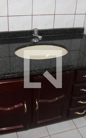 Apartamento para alugar com 107m², 3 quartos e 2 vagasBanheiro Social