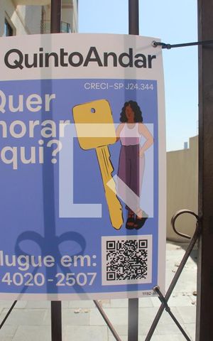 Apartamento para alugar com 107m², 3 quartos e 2 vagasPlaquinha