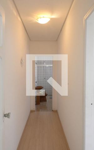 Casa à venda com 80m², 2 quartos e sem vagaCorredor