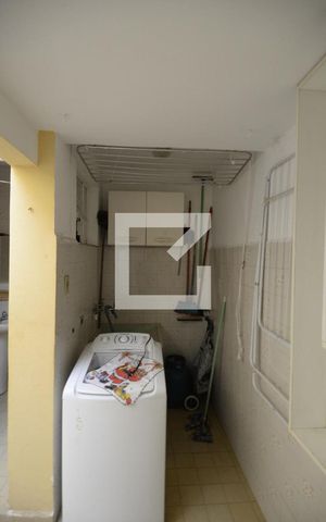 Casa à venda com 80m², 2 quartos e sem vagaÁrea de Serviço