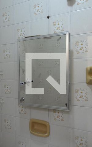 Casa à venda com 80m², 2 quartos e sem vagaBanheiro