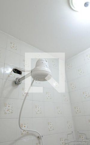 Casa à venda com 80m², 2 quartos e sem vagaBanheiro
