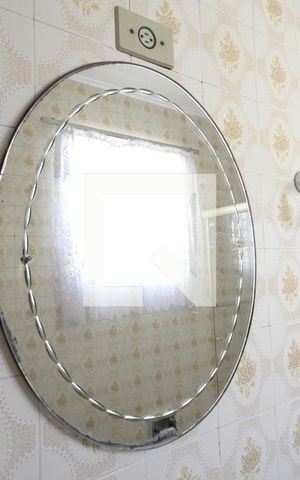 Casa à venda com 80m², 2 quartos e sem vagaBanheiro