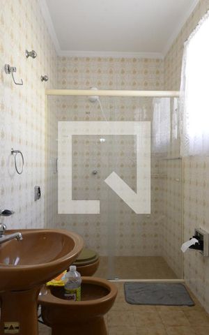Casa à venda com 80m², 2 quartos e sem vagaBanheiro