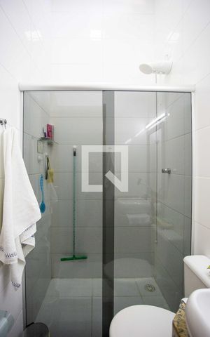 Casa à venda com 100m², 3 quartos e 2 vagasBanheiro Social