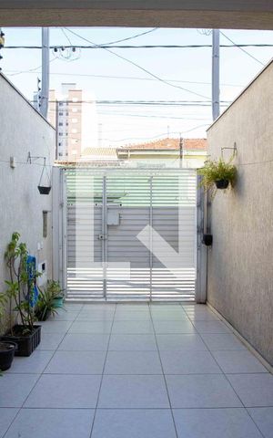 Casa à venda com 100m², 3 quartos e 2 vagasGaragem
