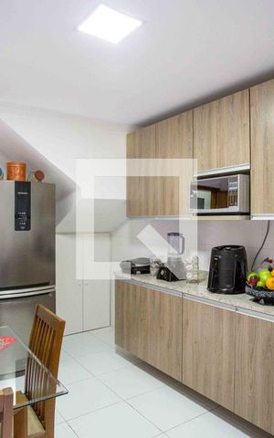 Casa à venda com 100m², 3 quartos e 2 vagasCozinha