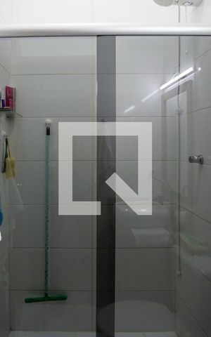 Casa à venda com 100m², 3 quartos e 2 vagasBanheiro Social