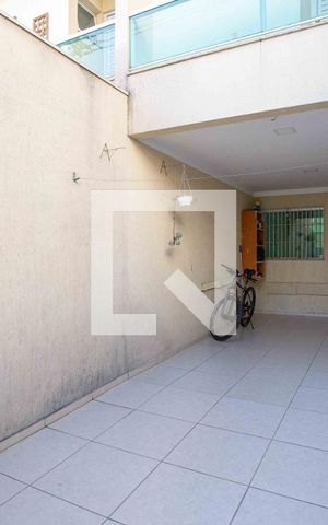 Casa à venda com 100m², 3 quartos e 2 vagasGaragem