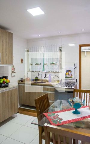 Casa à venda com 100m², 3 quartos e 2 vagasCozinha