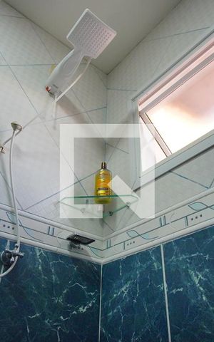 Casa à venda com 329m², 5 quartos e 4 vagasBanheiro da suíte 2