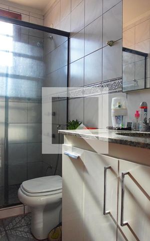 Apartamento à venda com 105m², 2 quartos e sem vagaBanheiro Corredor