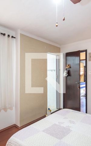 Casa à venda com 190m², 3 quartos e 1 vaga Casa à venda com 190m², 3 quartos e 1 vagaSuíte