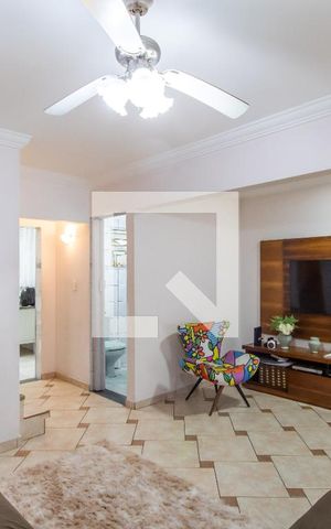 Casa à venda com 190m², 3 quartos e 1 vaga Casa à venda com 190m², 3 quartos e 1 vagaSala