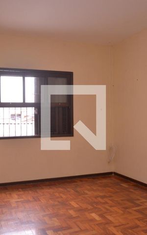 Casa para alugar com 129m², 3 quartos e 1 vagaQuarto 1