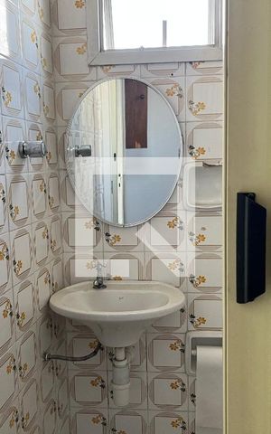 Apartamento à venda com 67m², 2 quartos e 1 vagaBanheiro de Serviço