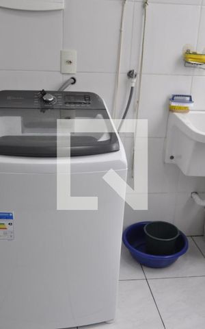 Apartamento à venda com 74m², 2 quartos e sem vagaÁrea de Serviço