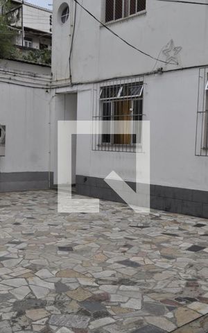 Apartamento à venda com 74m², 2 quartos e sem vagaÁrea comum