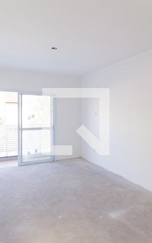 Casa à venda com 135m², 3 quartos e 4 vagasSala