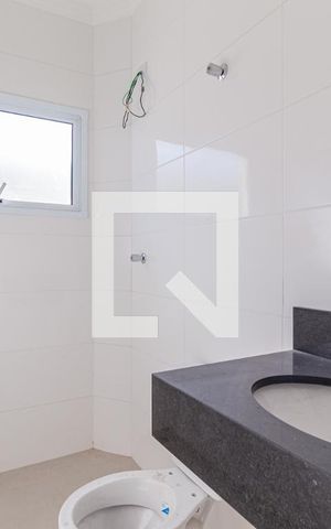Casa à venda com 135m², 3 quartos e 4 vagasBanheiro da suíte 1