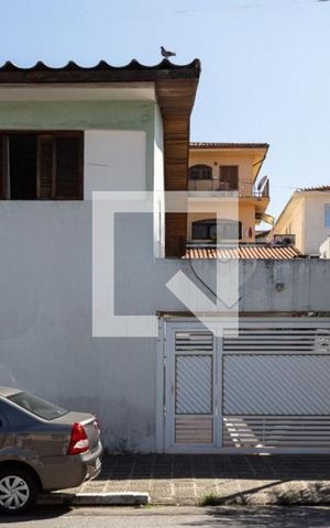 Casa à venda com 205m², 4 quartos e 6 vagas