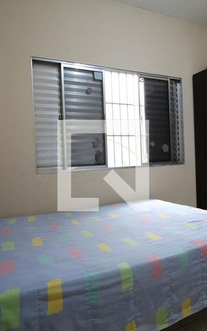Casa à venda com 180m², 2 quartos e 2 vagasQuarto