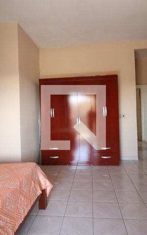 Casa à venda com 180m², 2 quartos e 2 vagasQuarto 2