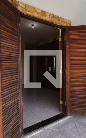 Casa à venda com 180m², 2 quartos e 2 vagasVaranda
