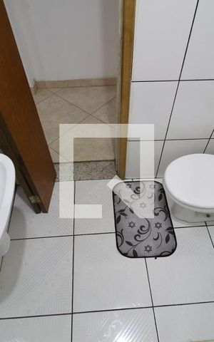 Casa à venda com 180m², 2 quartos e 2 vagasBanheiro 2