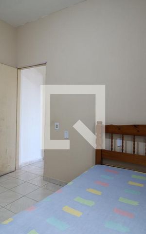 Casa à venda com 180m², 2 quartos e 2 vagasQuarto