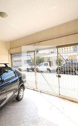 Casa à venda com 180m², 2 quartos e 2 vagasÁrea comum