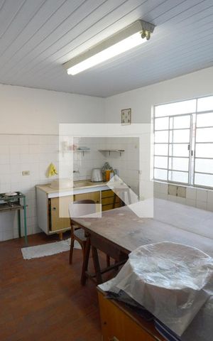 Casa à venda com 201m², 3 quartos e 2 vagasÁrea externa - Salão