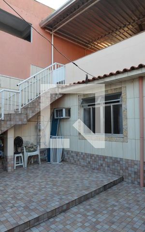 Casa à venda com 230m², 4 quartos e 2 vagasQuintal