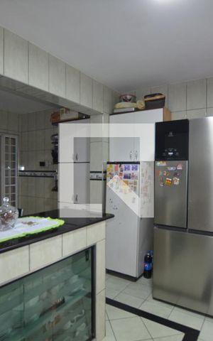 Casa à venda com 230m², 4 quartos e 2 vagasCozinha