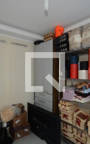 Casa à venda com 230m², 4 quartos e 2 vagasQuarto 3