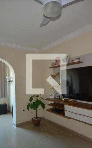 Casa à venda com 230m², 4 quartos e 2 vagasSala