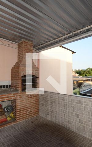 Casa à venda com 230m², 4 quartos e 2 vagasChurrasqueira
