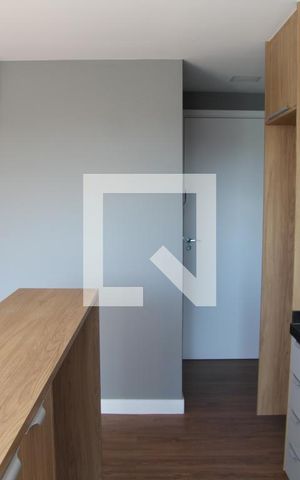 Apartamento para alugar com 36m², 1 quarto e 1 vagaSala/ Cozinha 