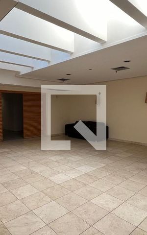 Apartamento para alugar com 45m², 1 quarto e 1 vaga Apartamento para alugar com 45m², 1 quarto e 1 vagaÁrea comum - Salão de festas