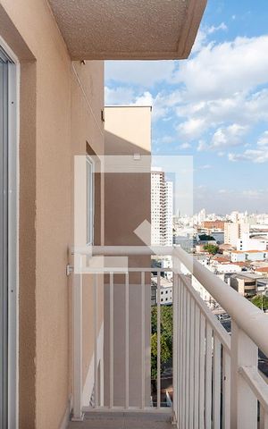 Apartamento à venda com 35m², 2 quartos e sem vaga Apartamento à venda com 35m², 2 quartos e sem vagaVaranda