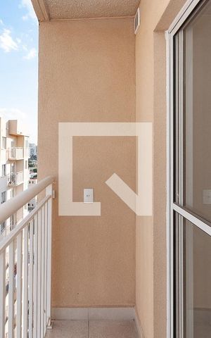 Apartamento à venda com 35m², 2 quartos e sem vaga Apartamento à venda com 35m², 2 quartos e sem vagaVaranda