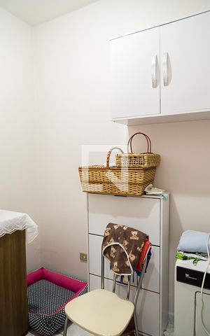 Casa à venda com 160m², 3 quartos e 4 vagas Casa à venda com 160m², 3 quartos e 4 vagasQuarto de Serviço